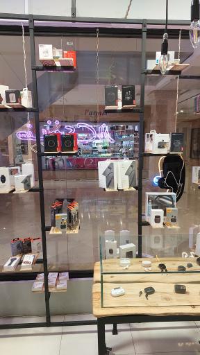 عکس هندزفری لند