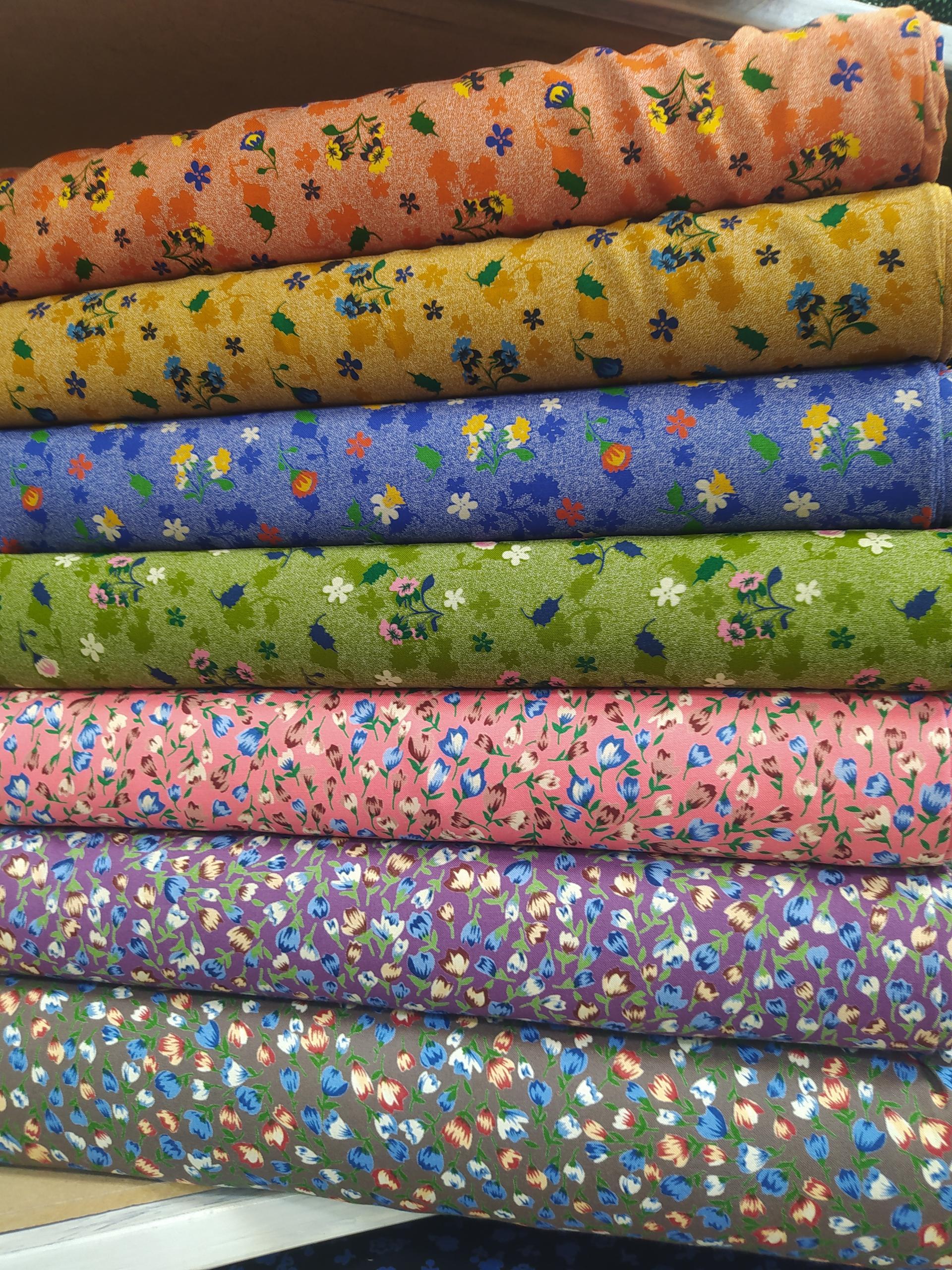 عکس پارچه سرای عباس نژاد