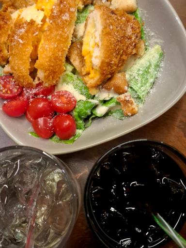 عکس کافه دورهمی هاب