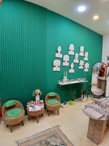 عکس فامین اکسسوری