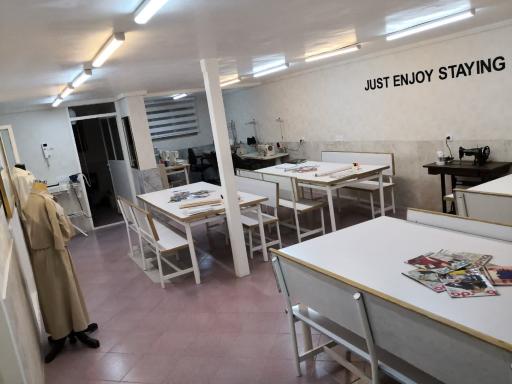 آموزشگاه طراحی دوخت و خیاطی آتون