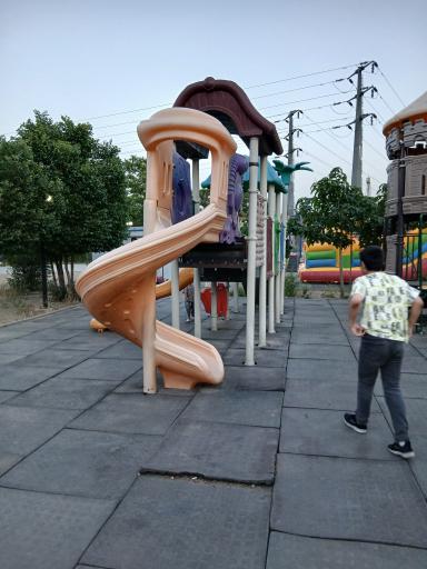 عکس بازی کودکان