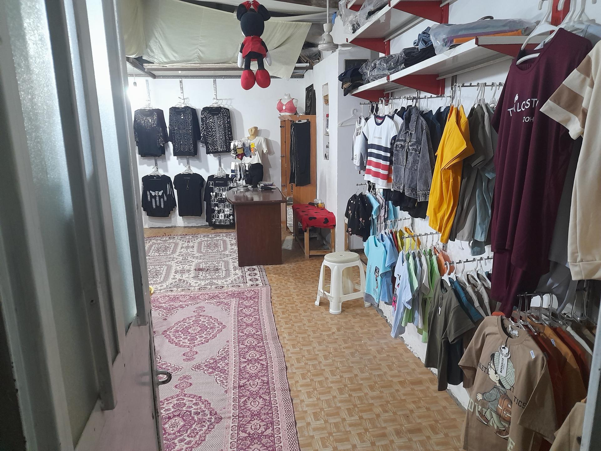 عکس آریا پوشاک شرق