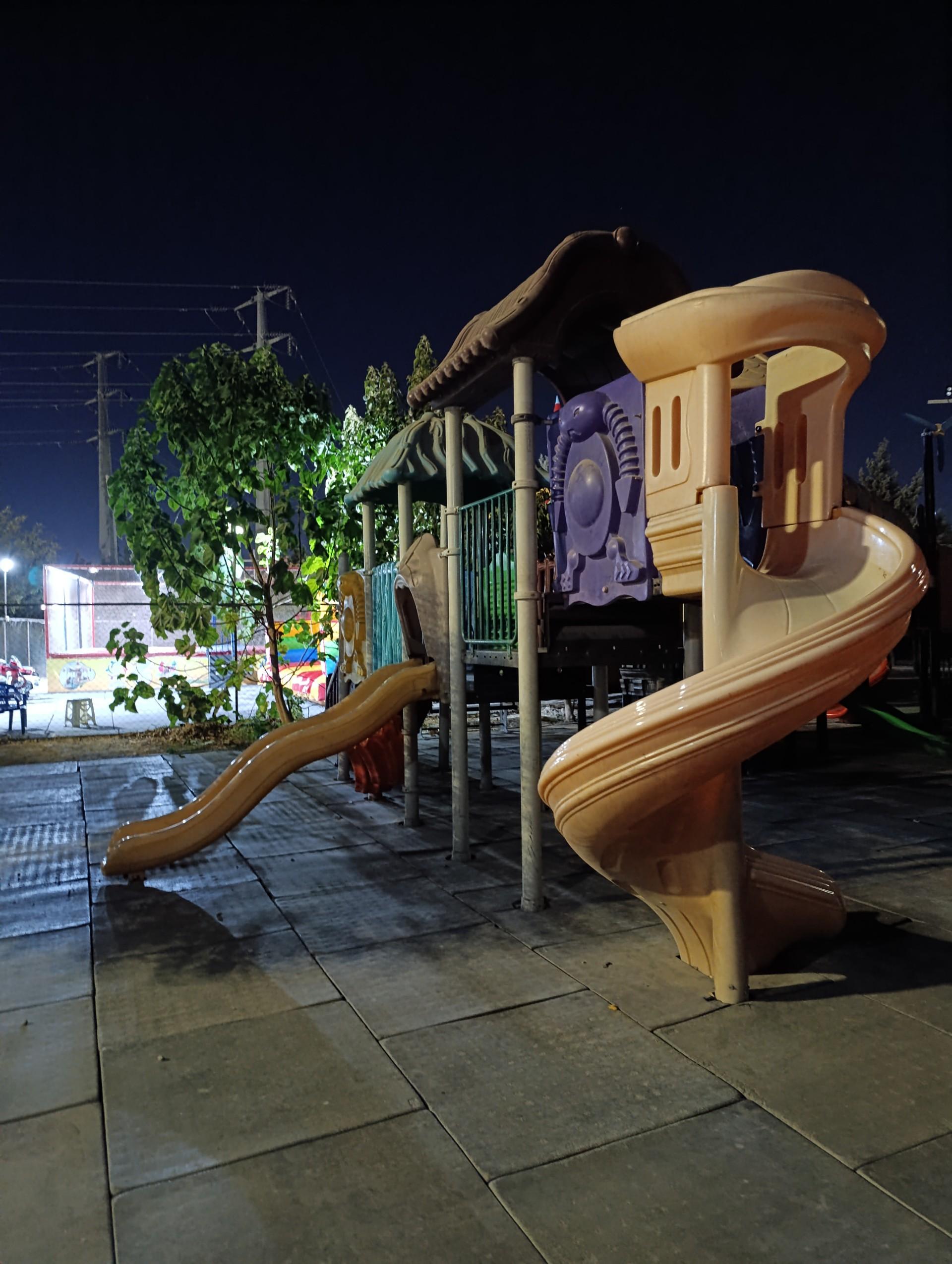 عکس بازی کودکان