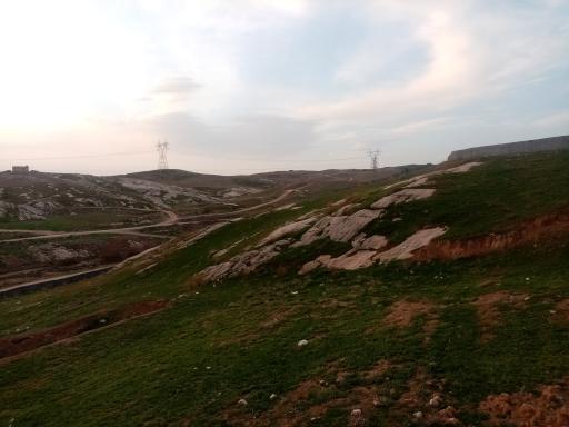 عکس تپه های سنگی باش ساروق