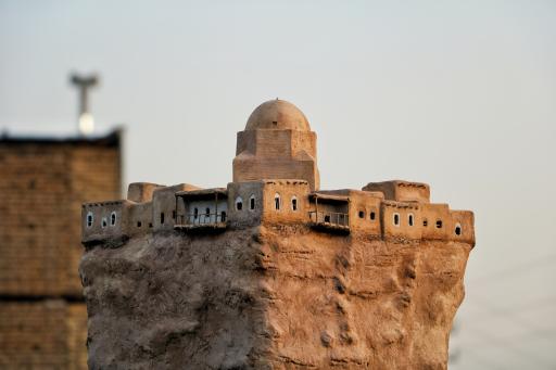 عکس میدان تمدن قروه