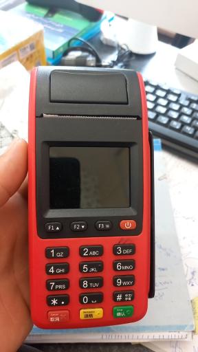 عکس دوربین مداربسته و دستگاه کارتخوان اسدی