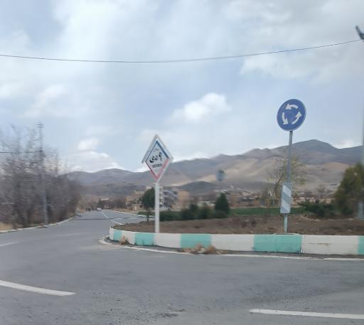 عکس میدان ۹ دی