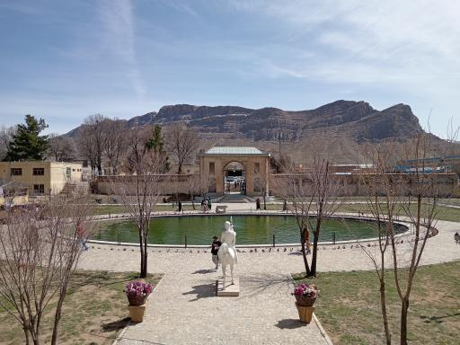 عکس قلعه تاریخی سردار اسعد بختیاری