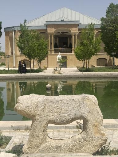 عکس قلعه تاریخی سردار اسعد بختیاری