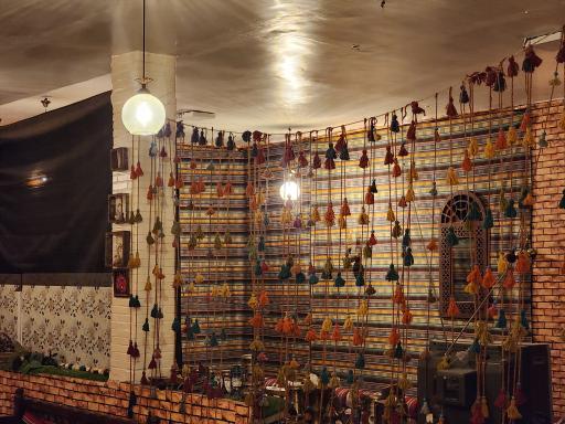 عکس رستوران امپراطور