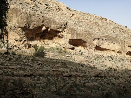 غار کُوَرو (کوهرو)