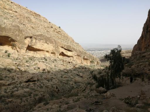 عکس غار کُوَرو (کوهرو)