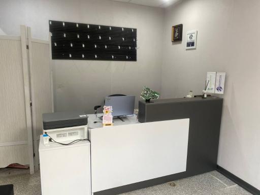 کافی نت و تعمیرات موبایل و لپ تاپ کیوبیت