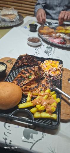 عکس رستوران باغ بامبو