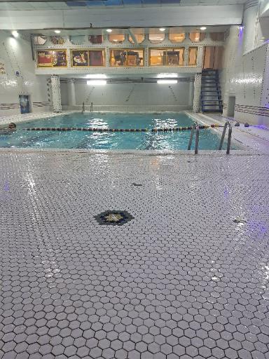 عکس استخر تهرانسر سبز 