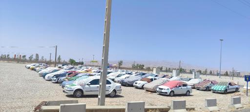 عکس پارکینگ بزرگ اربعین 