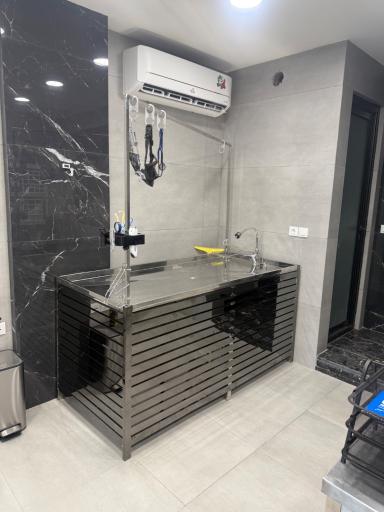 عکس مجتمع درمانی دامپزشکی دکتر فکور