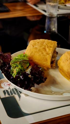 عکس کافه رستوران لونه