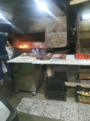 عکس کبابی برادران مشیری