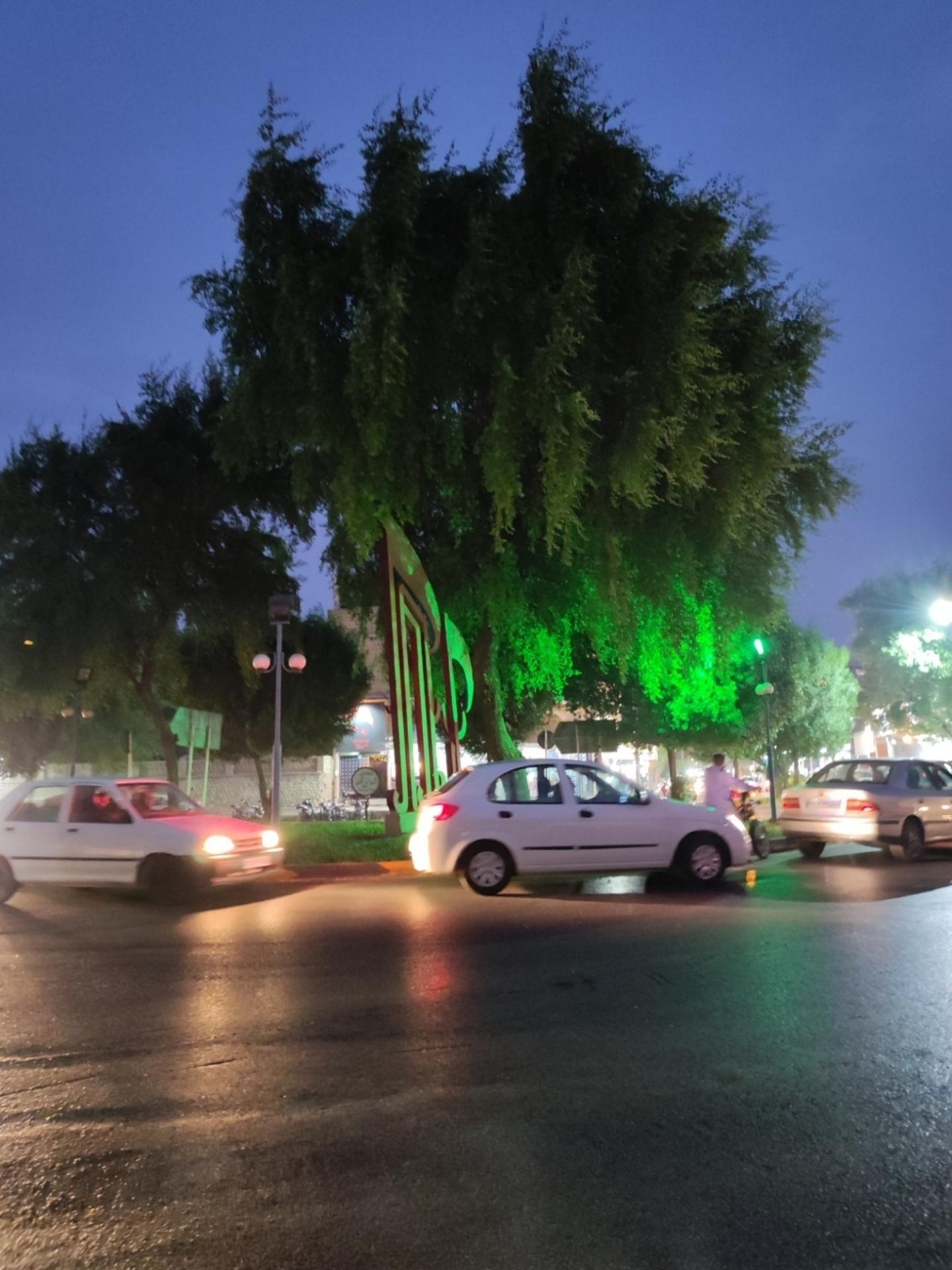 عکس میدان شهدای قلعه