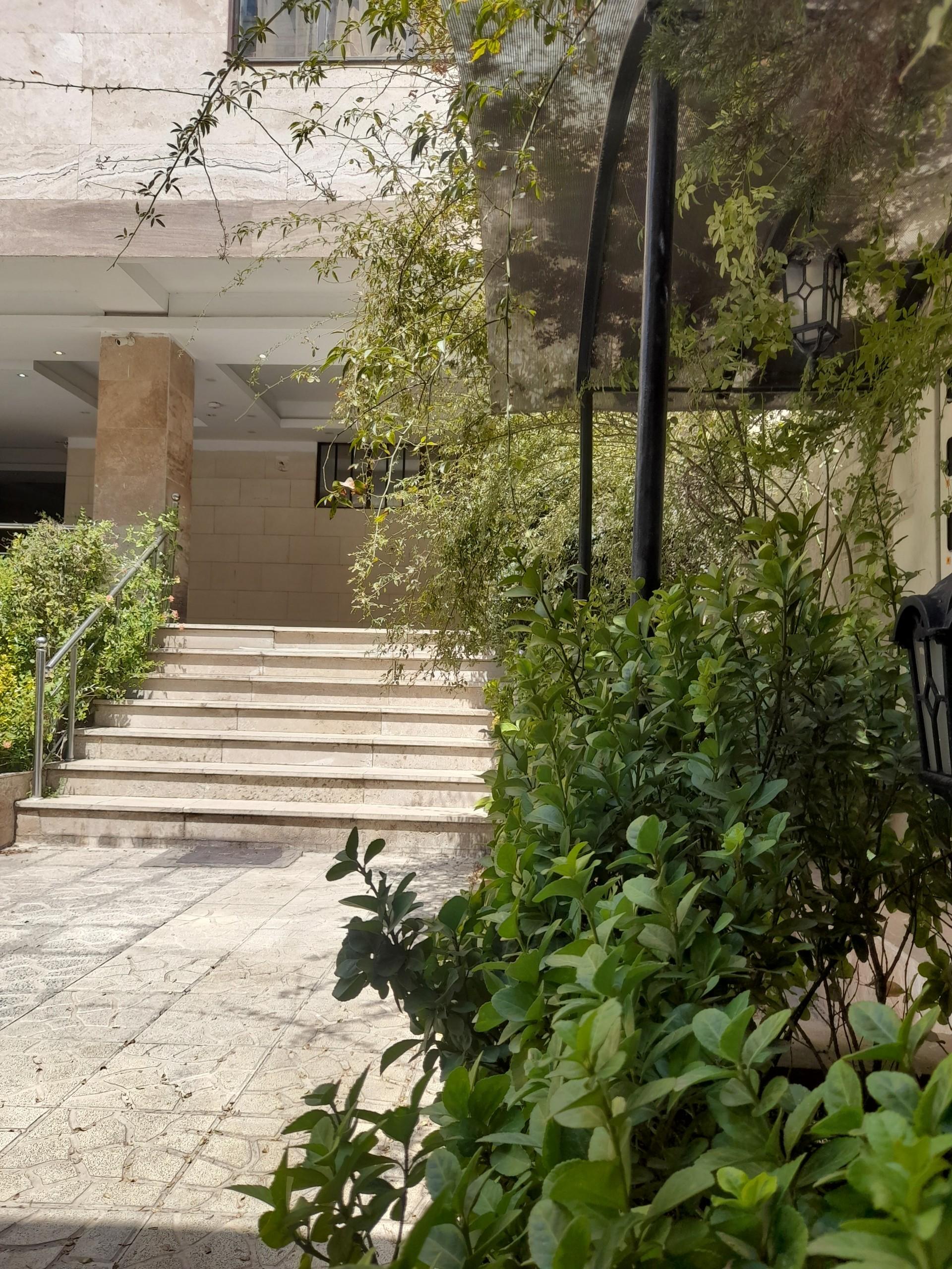 عکس ساختمان امیرعلی