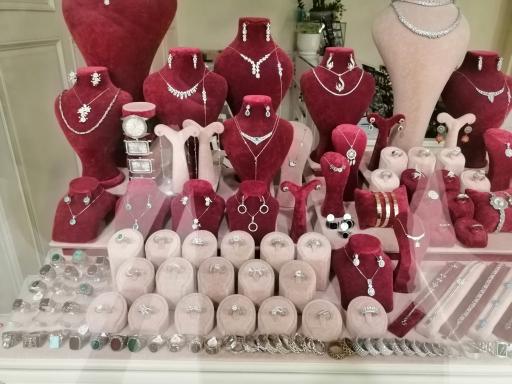 عکس ام اند ام گالری