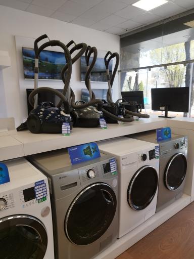 عکس فروشگاه اسنوا