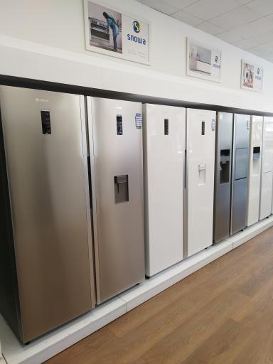 عکس فروشگاه اسنوا