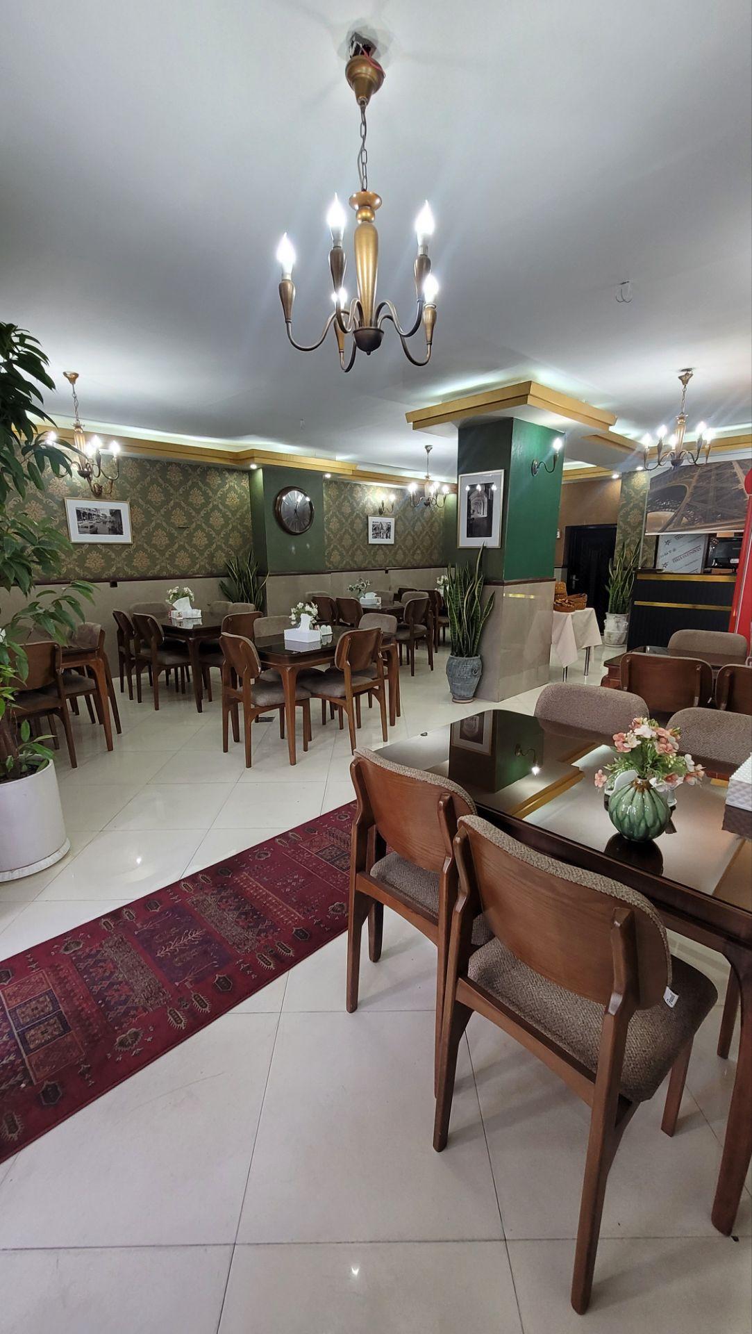 عکس رستوران آدرین