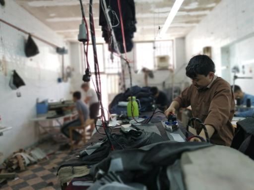 عکس تولیدی کت و شلوار فردین