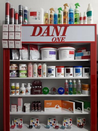 عکس لوازم آرایشی نازی رخ