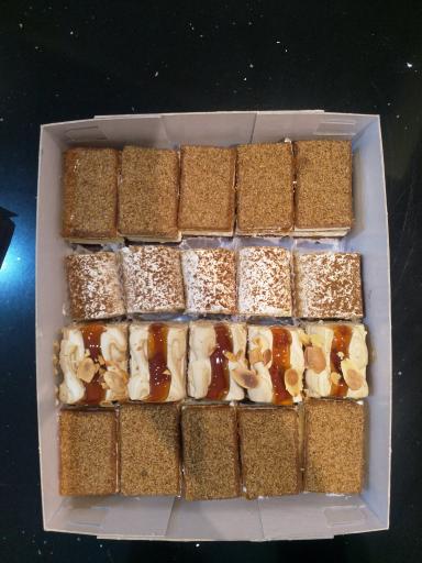 عکس شیرینی گلستان