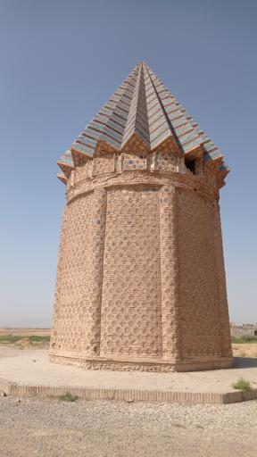 عکس برج اخنگان