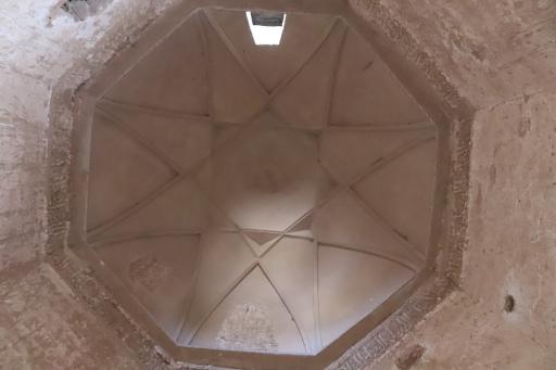 عکس برج اخنگان