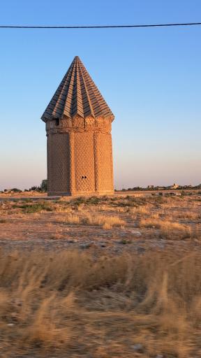 عکس برج اخنگان