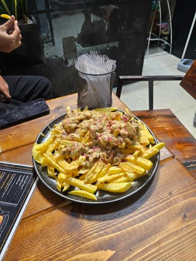 عکس اغذیه بایک فود ساری