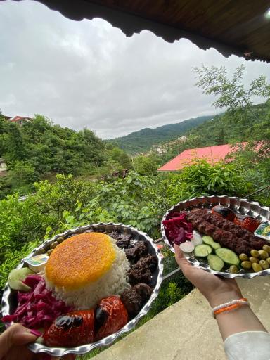 باغ رستوران مادر