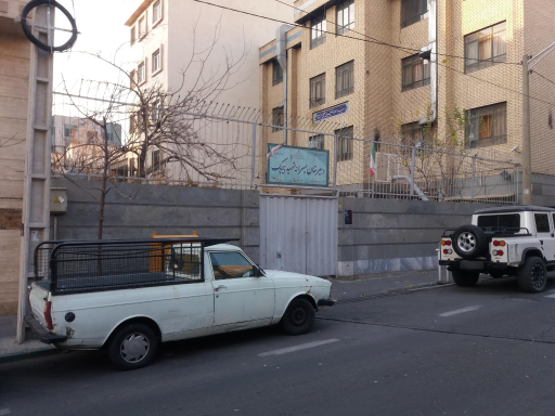 عکس دبیرستان پسرانه شهید پیچک