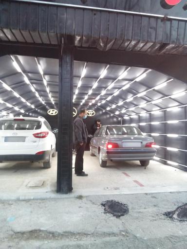 عکس کارشناسی و تشخیص رنگ خودرو پوریا اسدی