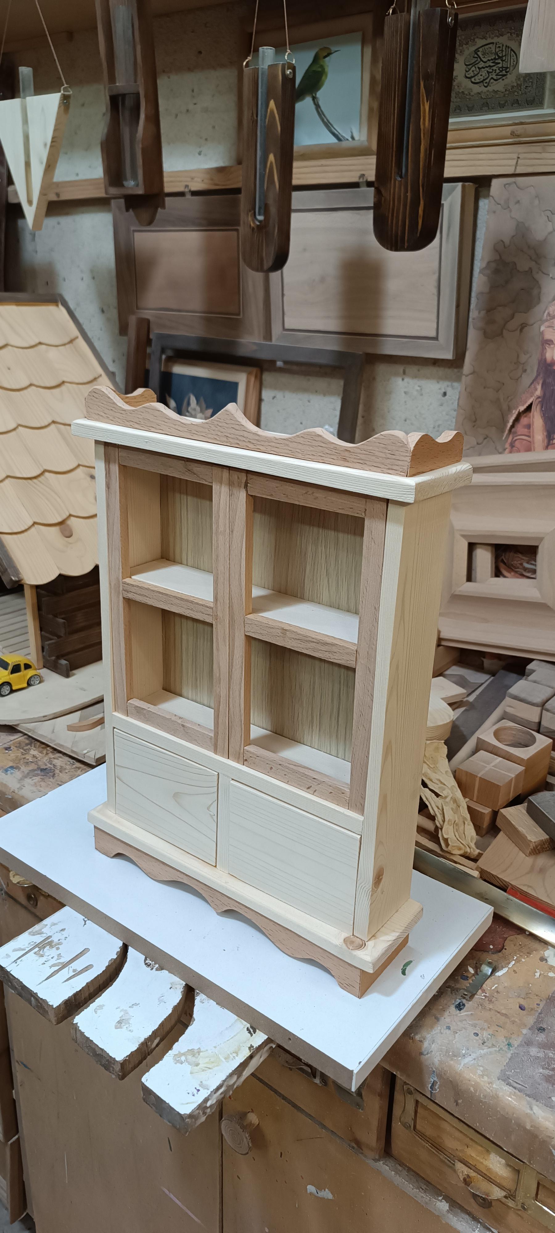 عکس کارگاه صنایع دستی ناب چوب 