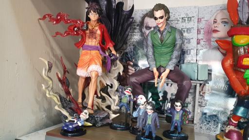 عکس نصب بازیهای پلی استیشن و لوازم جانبی