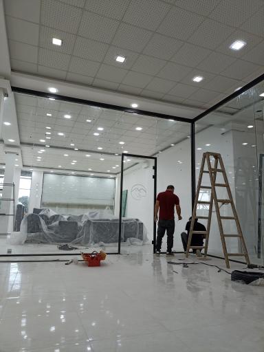 عکس شیشه بری طاهری