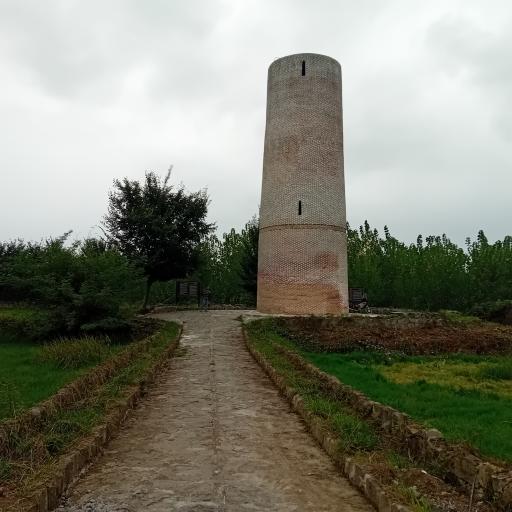 عکس مناره تاریخی گسکر