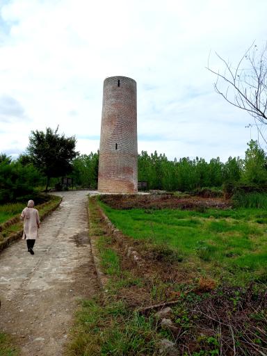 عکس مناره تاریخی گسکر