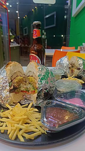 عکس برگر لیون