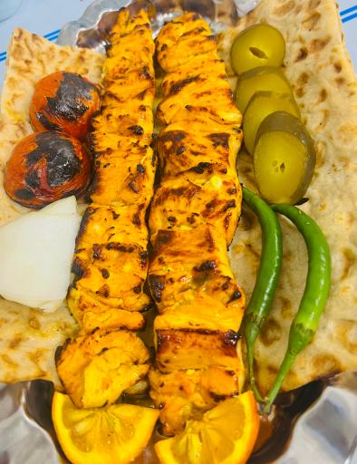 عکس شله و کباب سرای مالک