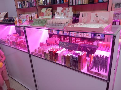 عکس لوازم آرایشی بهداشتی اسمارت بیوتی