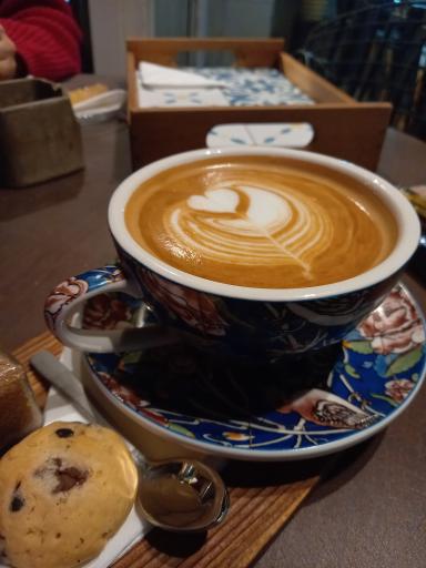 عکس کافه مون