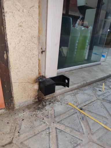 عکس دفتر فنی مهندسی سورنا صنعت 